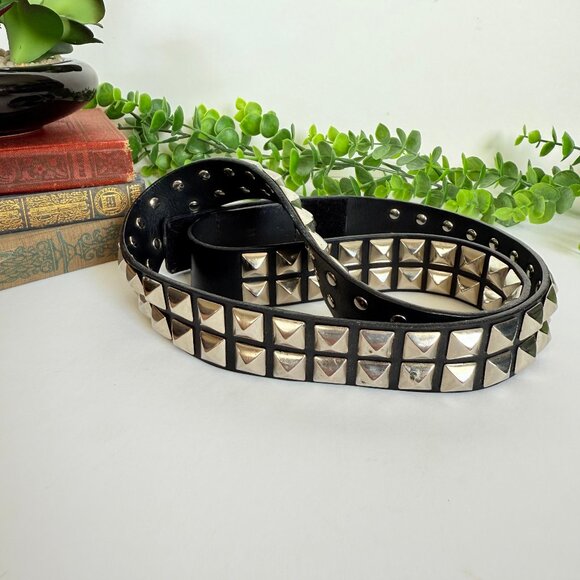 STUDDED Black Italian Leather Belt PUNK Bikercore Skate Goth Y2K Style Size M 38 - Picture 1 of 9